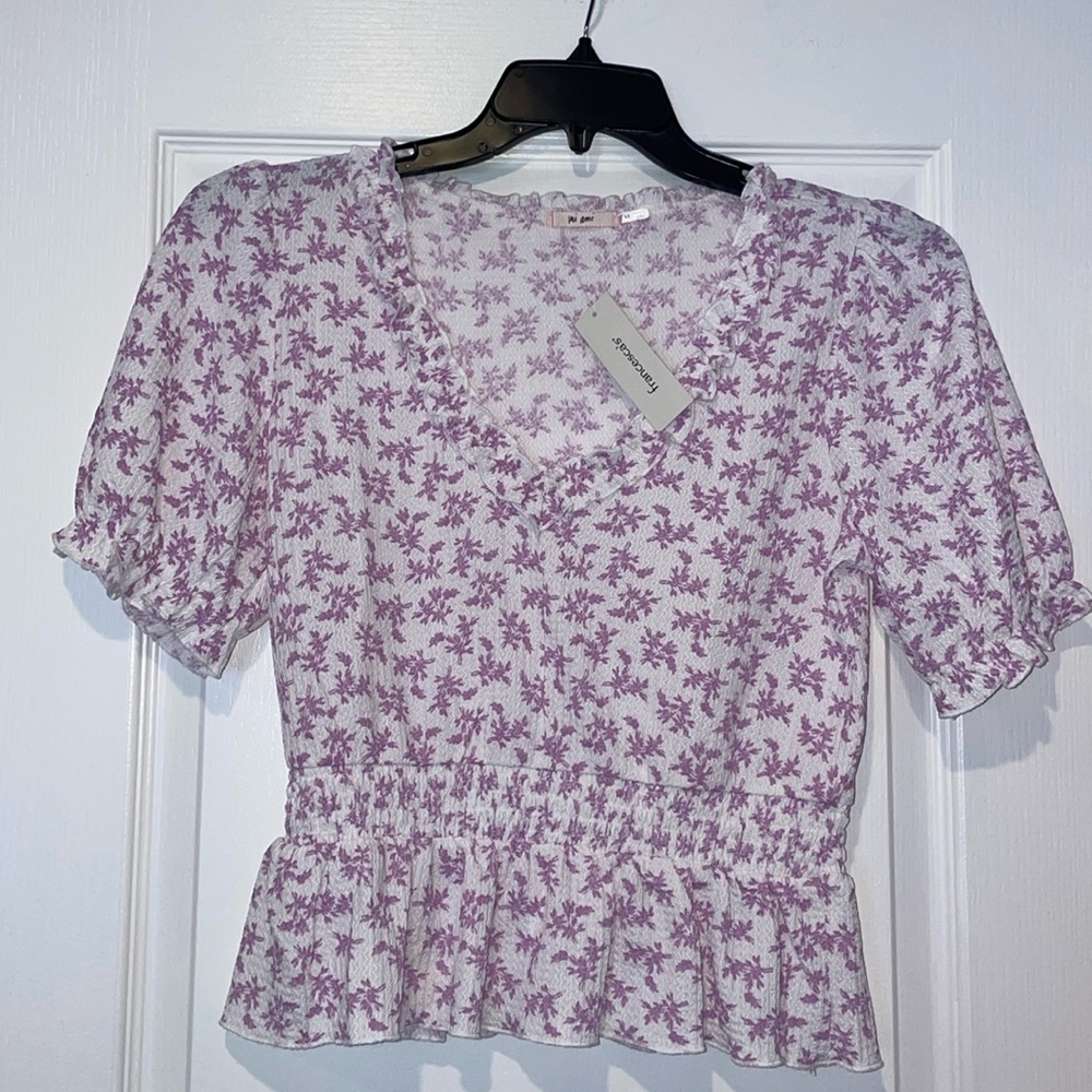 FRANCESCA’s Purple and White Short-Sleeve Blouse